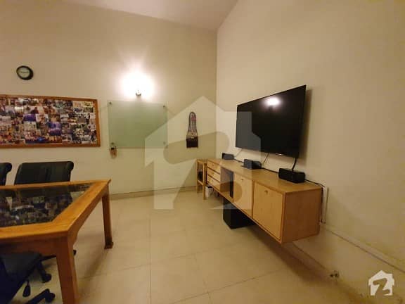 PECHS Tariq Road Flat On Rent Brand New