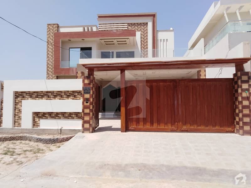 15 Marla Double Storey House Is Available For Sale