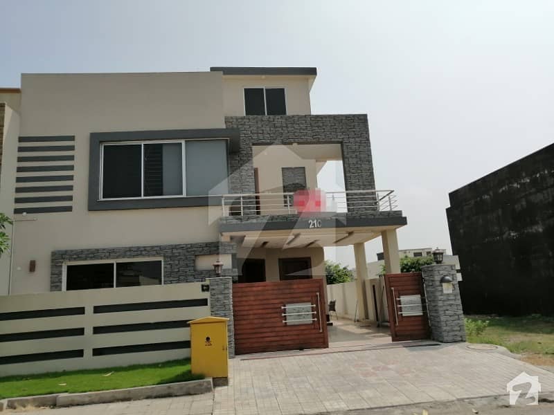 10 Marla Brand New House Is Available For Rent