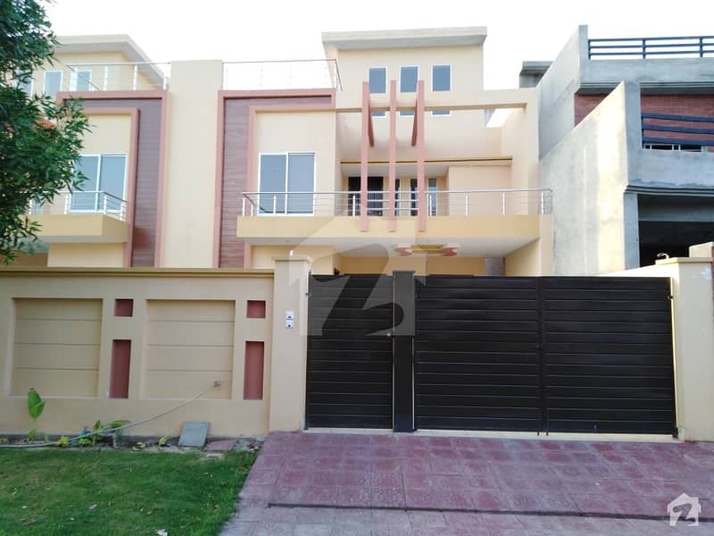 10 Marla House For Sale In Wapda Town Phase 1