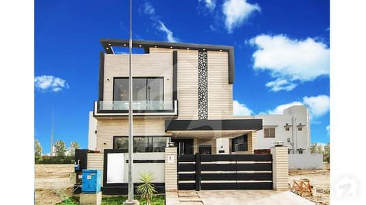 8 Marla Brand New Luxurious House For Sale In Dha Rahbar Phase 1 8 Marla Brand New Luxurious House For Sale In Dha Rahbar Phase 1