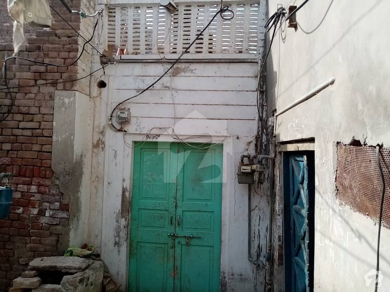 House For Sale In People Colony