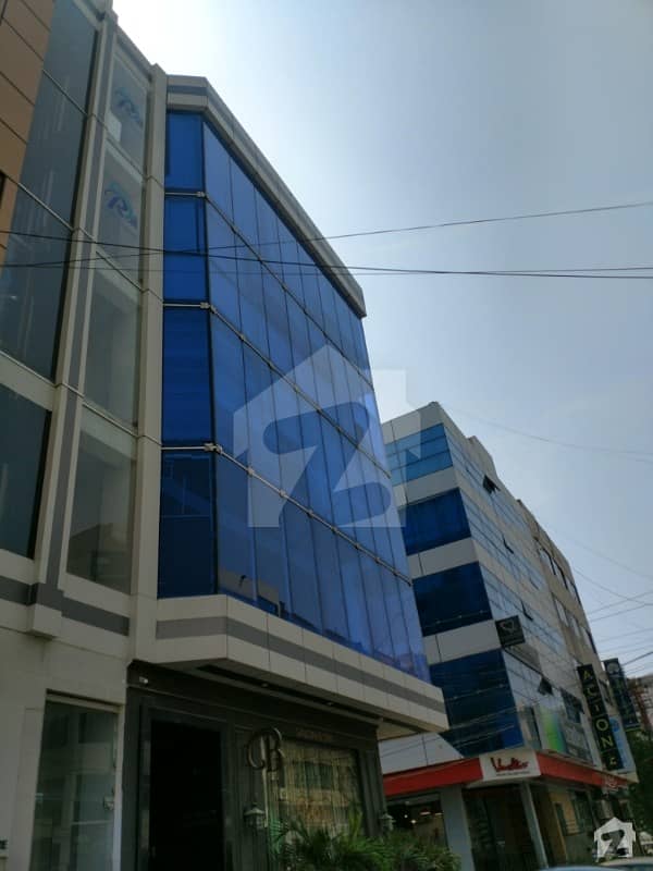 Almost Brand New Office Floor Available In Small Shahbaz Near 26th Street, 24 Hour Security