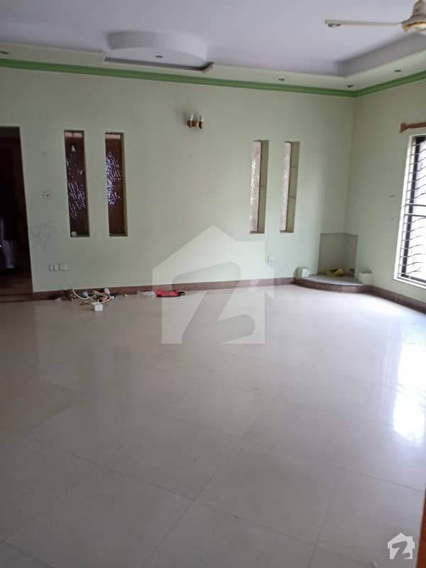 2 Kanal House Is Available For Rent Located In Phase 2 Block U Dha Defence
