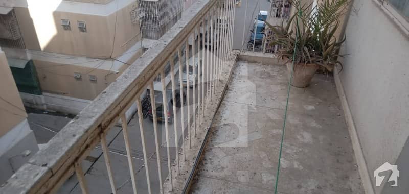 Chapal Apartment 3 Bed D/D Vip Location Compound Facing