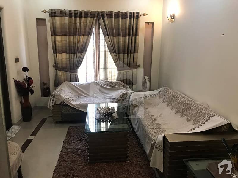اقبال ایوینیو فیز 2 اقبال ایوینیو لاہور میں 4 کمروں کا 1 کنال مکان 2. 5 کروڑ میں برائے فروخت۔
