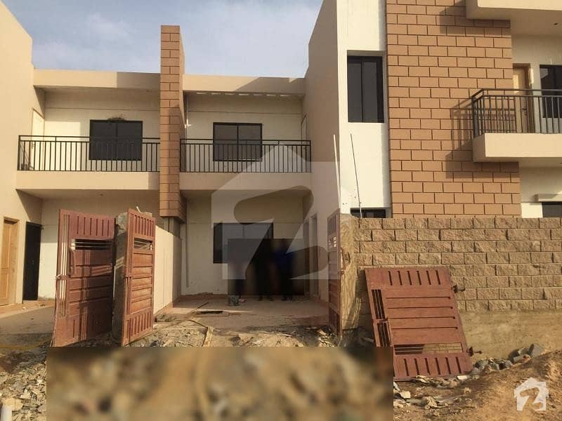 صائمہ ایلیٹ ولاز ملیر کراچی میں 6 کمروں کا 10 مرلہ مکان 1.7 کروڑ میں برائے فروخت۔