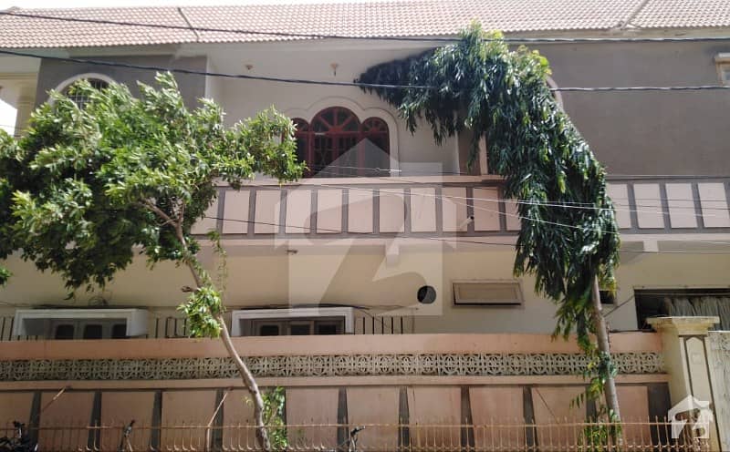 نارتھ کراچی - سیکٹر 11-C / 3 نارتھ کراچی کراچی میں 4 کمروں کا 5 مرلہ مکان 2 کروڑ میں برائے فروخت۔