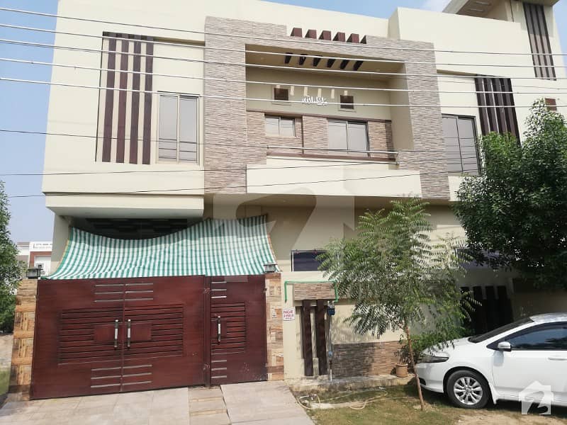 Wapda Town Phase 2 - 10 Marla Luxury Double Storey House Is Available For Rent