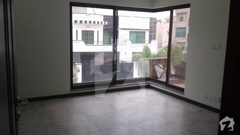 1 KANAL IDEAL LOCATION UPPER PORTION FOR RENT