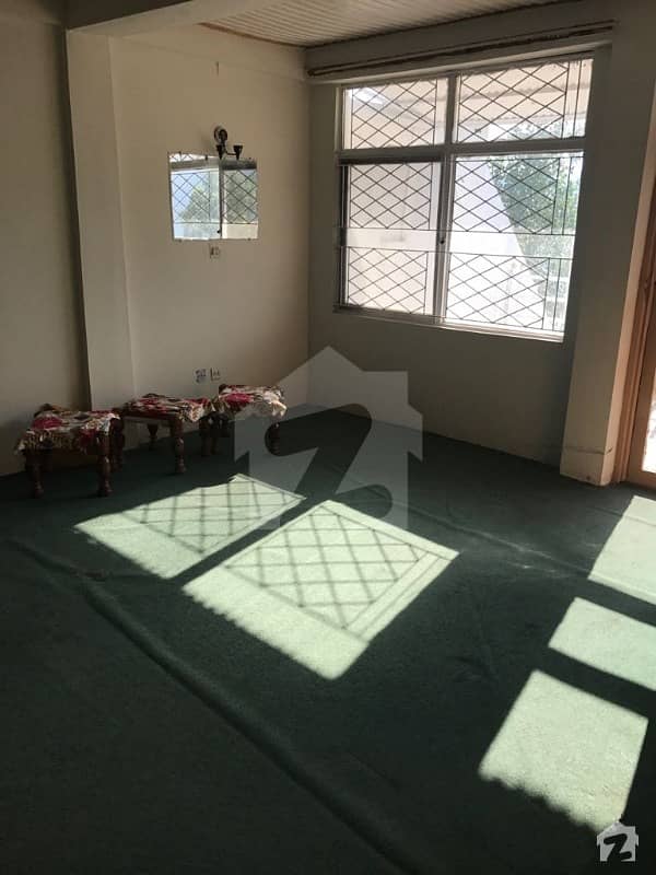 25x40 Ground portion for Rent in G-13 Islamabad