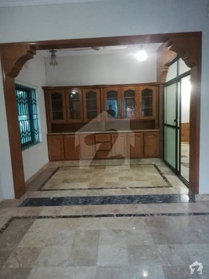 G-11 Real Pics 30x70 Ground Portion For Rent Car Porch Separate Meters Near Market Park And Main Double Road