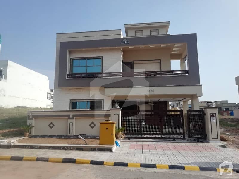Luxury Newly Constructed  10 Marla House For Sale