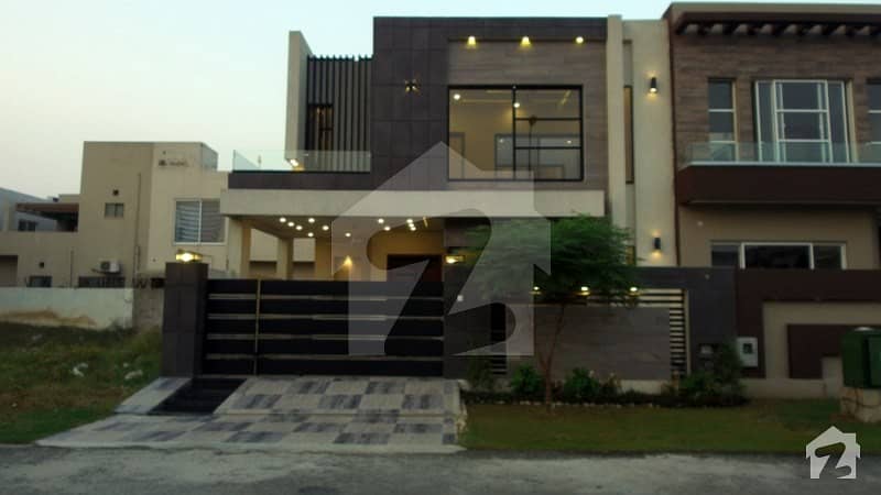 7 Marla Double Unit House For Sale In DHA Phase 6 Lahore