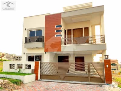 Luxury 10 Marla High Quality House Luxury 10 Marla High Quality House