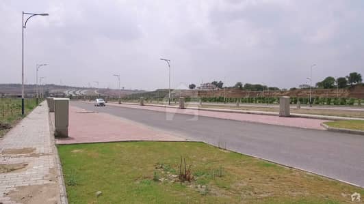 1 Kanal Out Standing Location Plot Available For Sale In DHA Phase 5 Islamabad 1 Kanal Out Standing Location Plot Available For Sale In DHA Phase 5 Islamabad