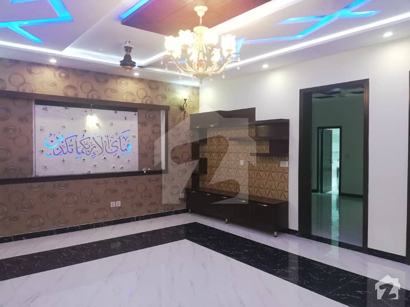 EGYPTIAN STYLE 32 MARLA MEADOW VILLA FOR RENT IN SECTOR B