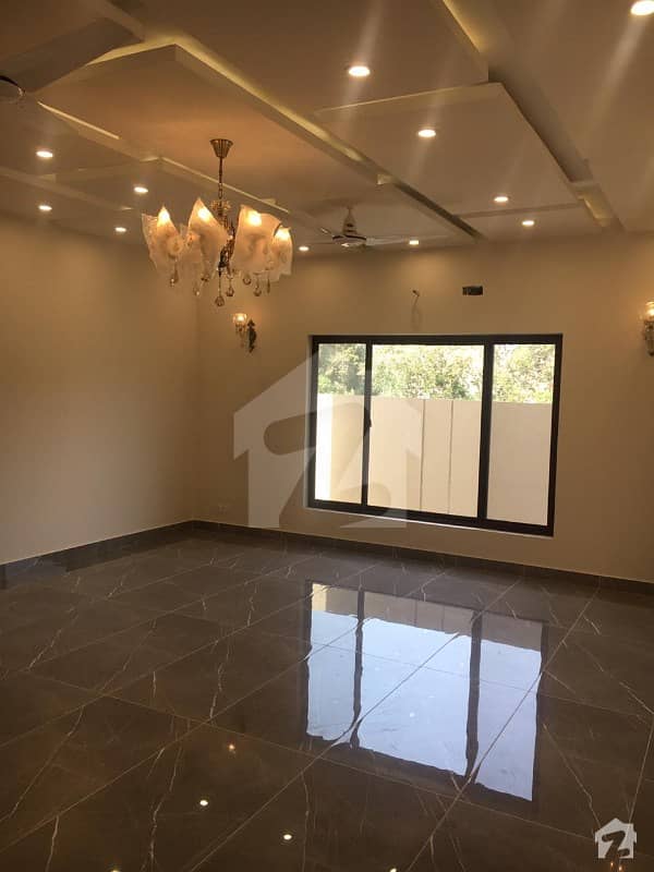 500 Sq Yards 2 Unit West Open Owner Built Bungalow In DHA Phase 7