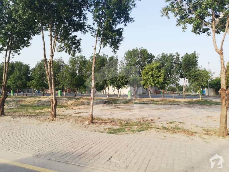 20 Marla Residential Plot No 313 Block U For Sale In Phase 8
