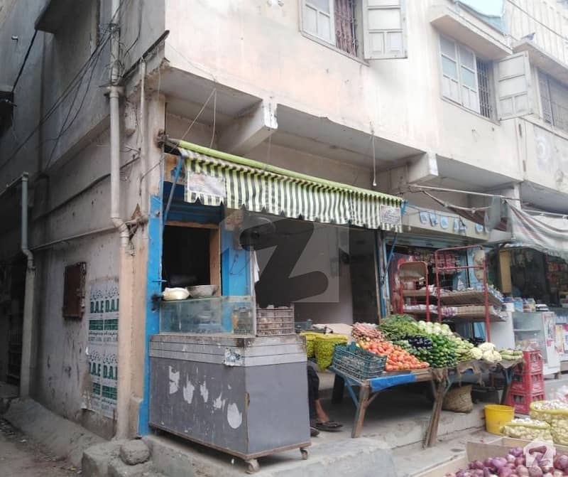 محمود آباد کراچی میں 4 کمروں کا 7 مرلہ مکان 4.5 کروڑ میں برائے فروخت۔