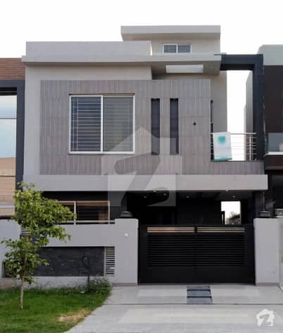 Luxury Five Marla Beautiful Bungalow For Sale In D Block Of Dha Phase 6 Lahore