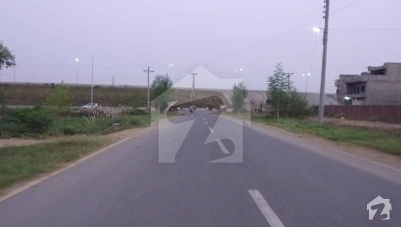 8 Marla Commercial Corner Plot For Sale In Bankers Cooperative Housing Society Lahore