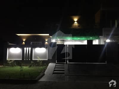10 Marla Single Storey Brand New House For Sale 10 Marla Single Storey Brand New House For Sale