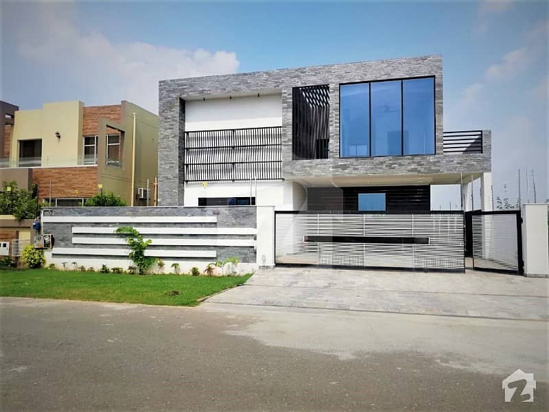 Leads Presenting Kanal Solid Construction Bungalow In Dha Lahore