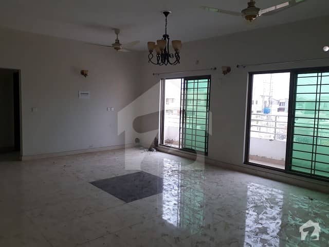 askari 10 sector f 6th floor for sale 175 lacs