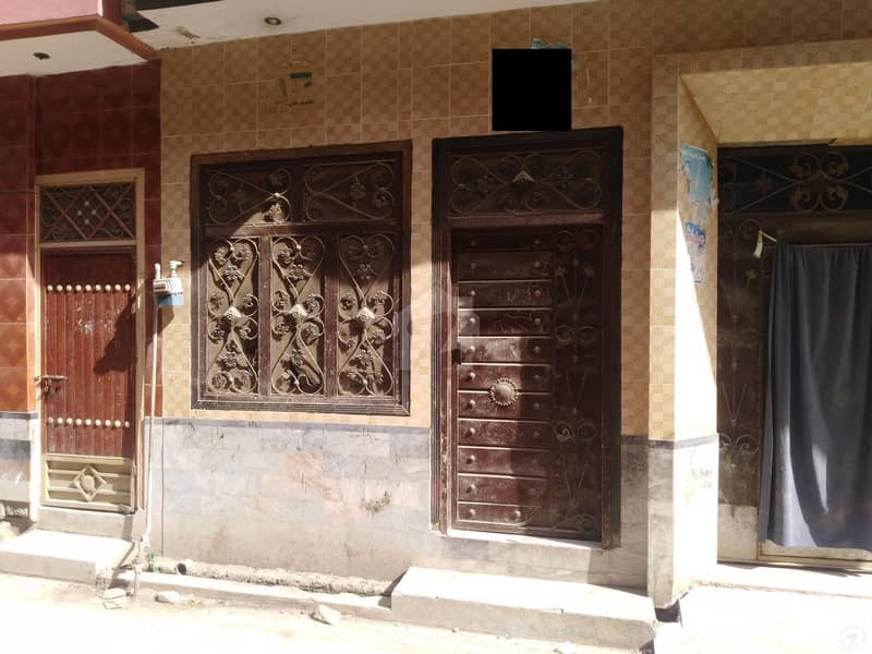 فیصل کالونی روڈ پشاور میں 7 کمروں کا 3 مرلہ مکان 70 لاکھ میں برائے فروخت۔