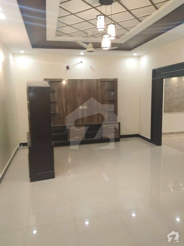Allama Iqbal Town Brand New  Lower Portion For Rent Prime 2 Bedroom With Attached Washroom Tv Launch Drawing Room