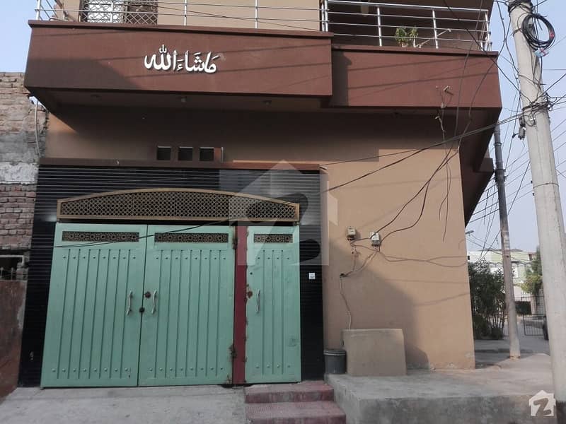 Triple Storey House Available For Sale In Gulistan Colony No 1