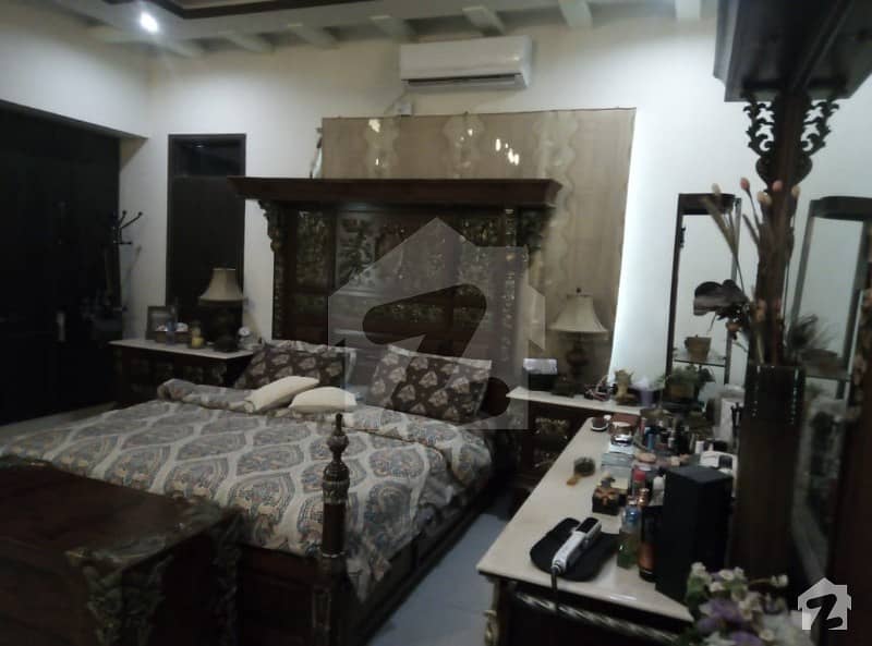 گلستانِِ جوہر ۔ بلاک 7 گلستانِ جوہر کراچی میں 6 کمروں کا 10 مرلہ مکان 3.5 کروڑ میں برائے فروخت۔
