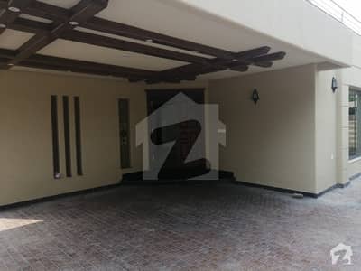 1 Kanal House For Rent In Dha Phase 5 1 Kanal House For Rent In Dha Phase 5