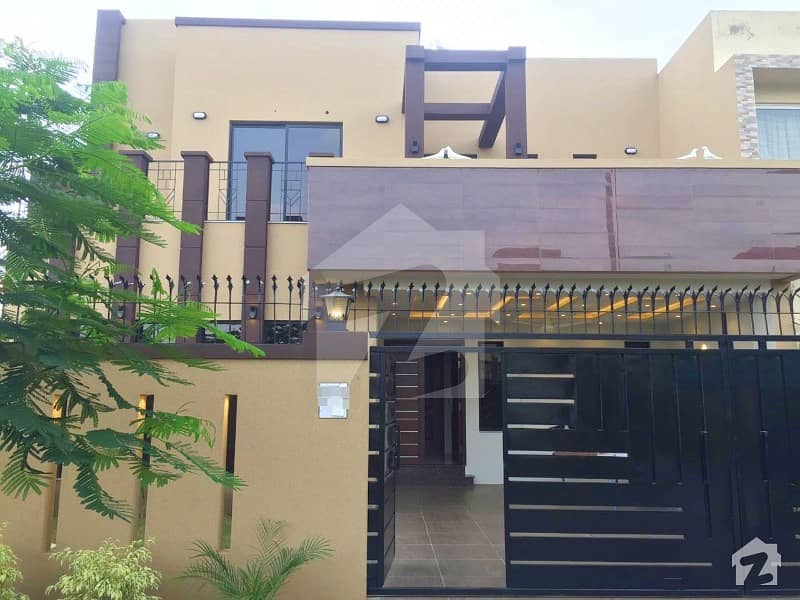 Corner 10 Marla Brand New Beautiful Fully Basement Bungalow For Rent In Dha Phase 5