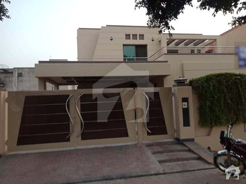 Defence  One Kanal Full House For Rent In Dha Lahore