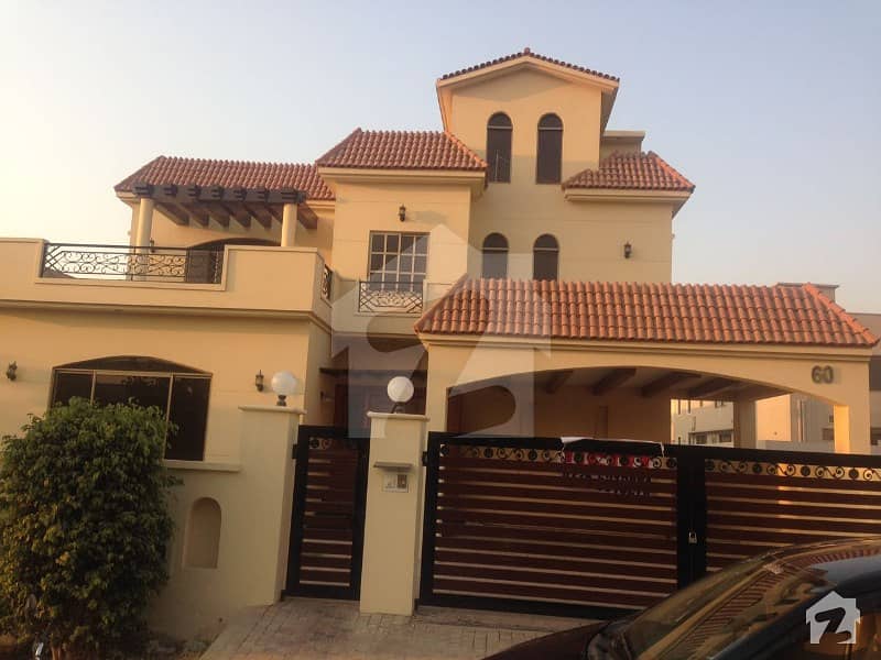 1 KANAL FULL HOUSE FOR RENT IN BAHRIA TOWN PHASE 6