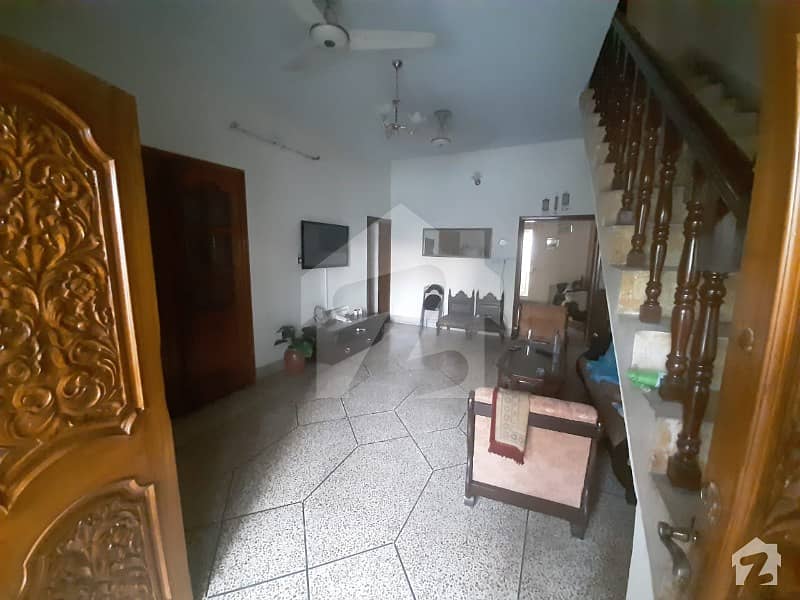 پشاور روڈ راولپنڈی میں 3 کمروں کا 7 مرلہ مکان 1.5 کروڑ میں برائے فروخت۔