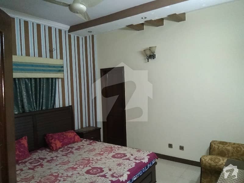 10 Marla New House Double Kitchen 2Cars Porch Tiled near Wapda Town