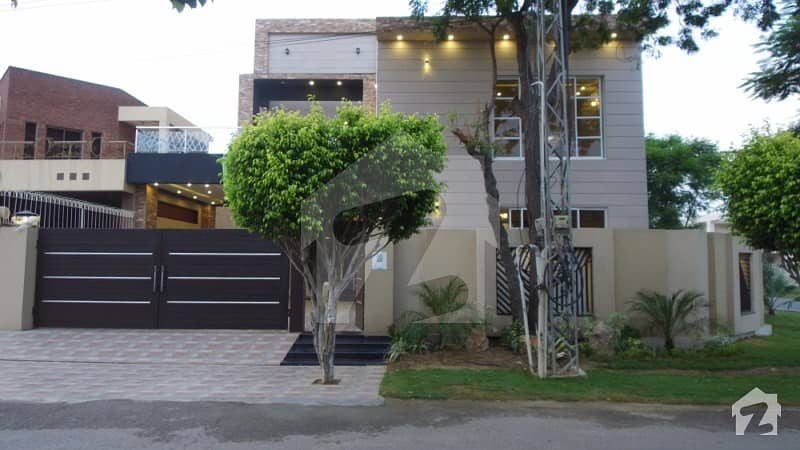 1 Kanal Brand New Stylish House For Sale In Xx Block Of DHA Phase 3 Lahore
