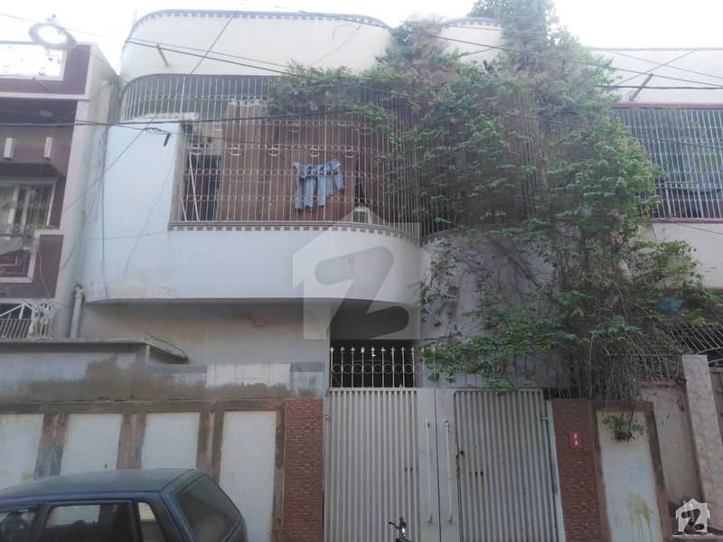 نارتھ کراچی - سیکٹر 11-C / 2 نارتھ کراچی کراچی میں 4 کمروں کا 5 مرلہ مکان 1.55 کروڑ میں برائے فروخت۔