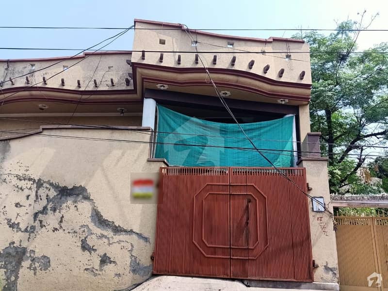 ڈھوک فردوس جہلم میں 3 کمروں کا 8 مرلہ مکان 60 لاکھ میں برائے فروخت۔