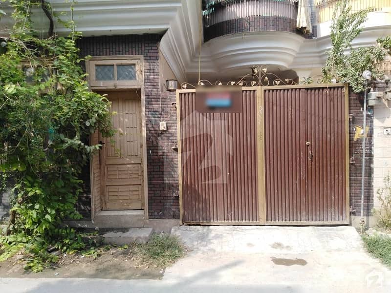 حیات آباد فیز 4 - این1 حیات آباد فیز 4 حیات آباد پشاور میں 5 کمروں کا 5 مرلہ مکان 1.75 کروڑ میں برائے فروخت۔