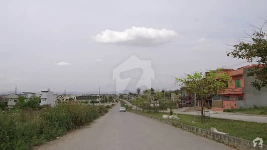 30x70 Plot Is Available For Sale 30x70 Plot Is Available For Sale