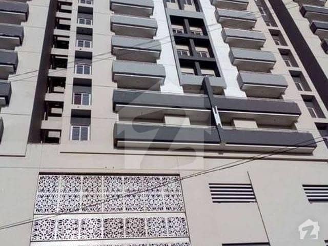 دھوراجی کالونی گلشنِ اقبال ٹاؤن کراچی میں 3 کمروں کا 8 مرلہ فلیٹ 2.5 کروڑ میں برائے فروخت۔