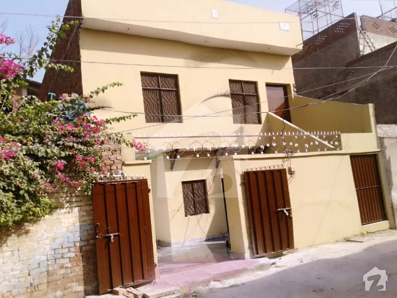 آہلو روڈ لاہور میں 4 کمروں کا 6 مرلہ مکان 28 ہزار میں کرایہ پر دستیاب ہے۔