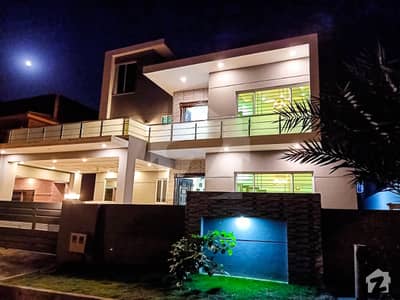 Luxury 1 Kanal House For Sale Luxury 1 Kanal House For Sale
