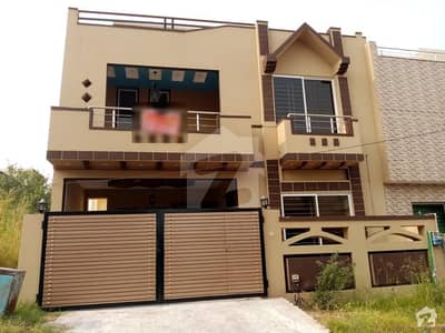 Here Is A Good Opportunity To Live In A Well-Built House Here Is A Good Opportunity To Live In A Well-Built House