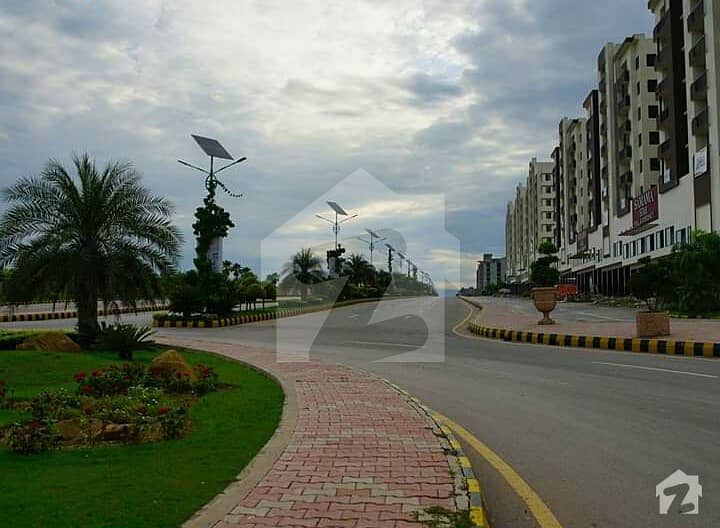 7 Marla Developed And Corner Plot For Sale In Gulberg Islamabad