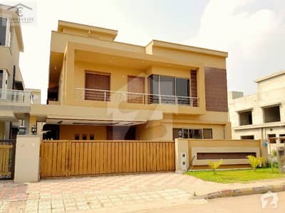 Luxurious 12 Marla House For Sale Luxurious 12 Marla House For Sale
